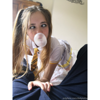 19-09-25 7202820-05 Schoolgirl set! Unseen pics from when I dressed up as a naughty schoolgirl.(..) 1620x2160-0zG44T6A.jpg